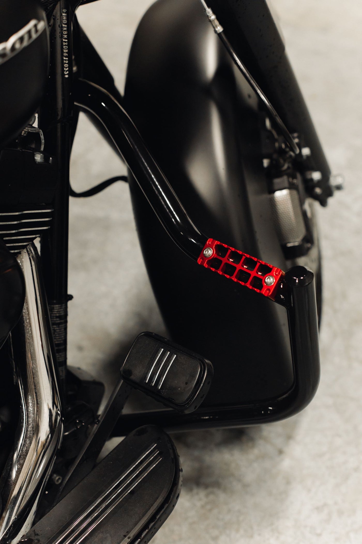 Support Plaque latéral moto Craftride noir DP1619 ✓ Achetez